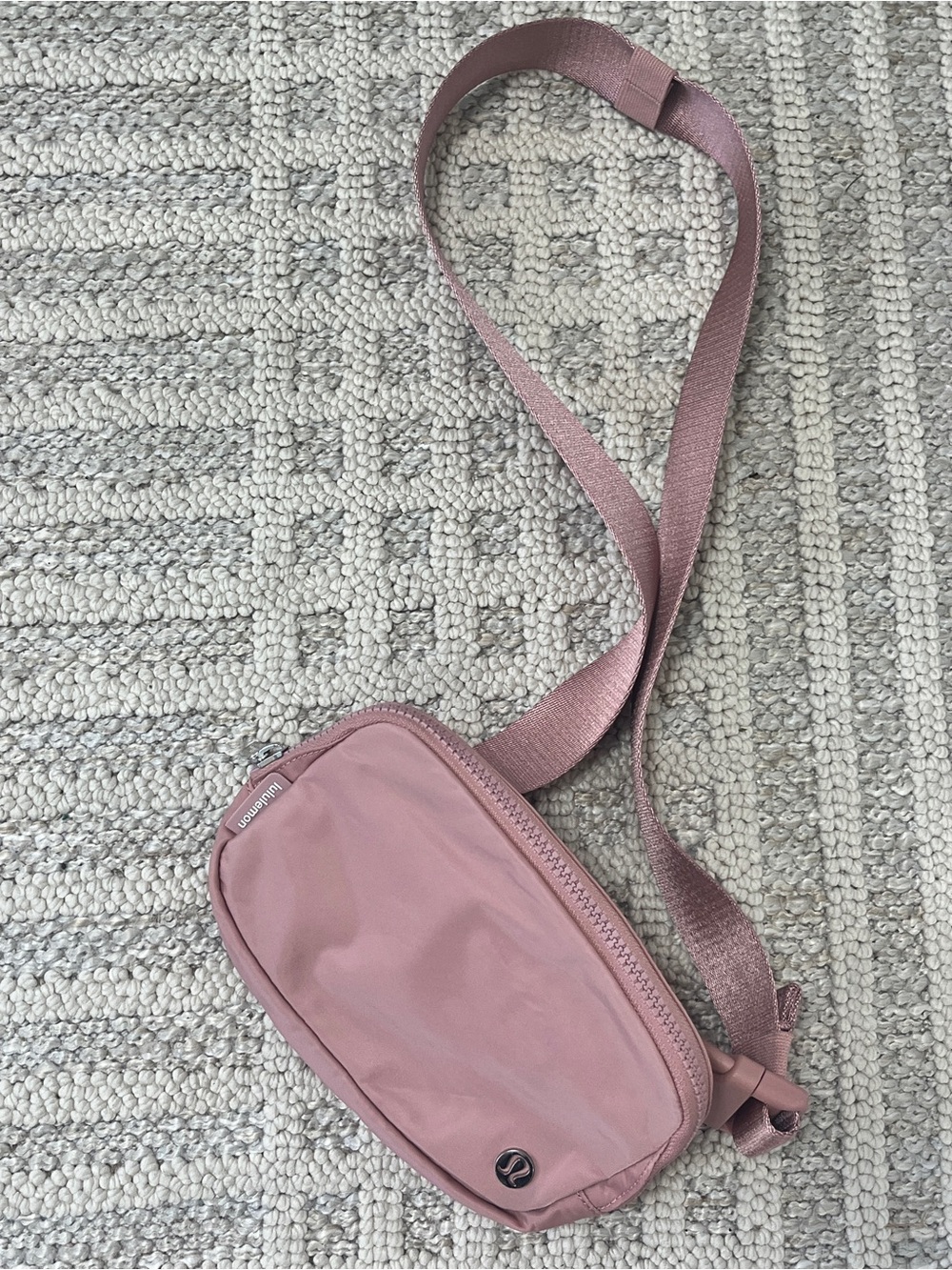 lululemon athletica Dusty Pink Crossbody Camera Bag